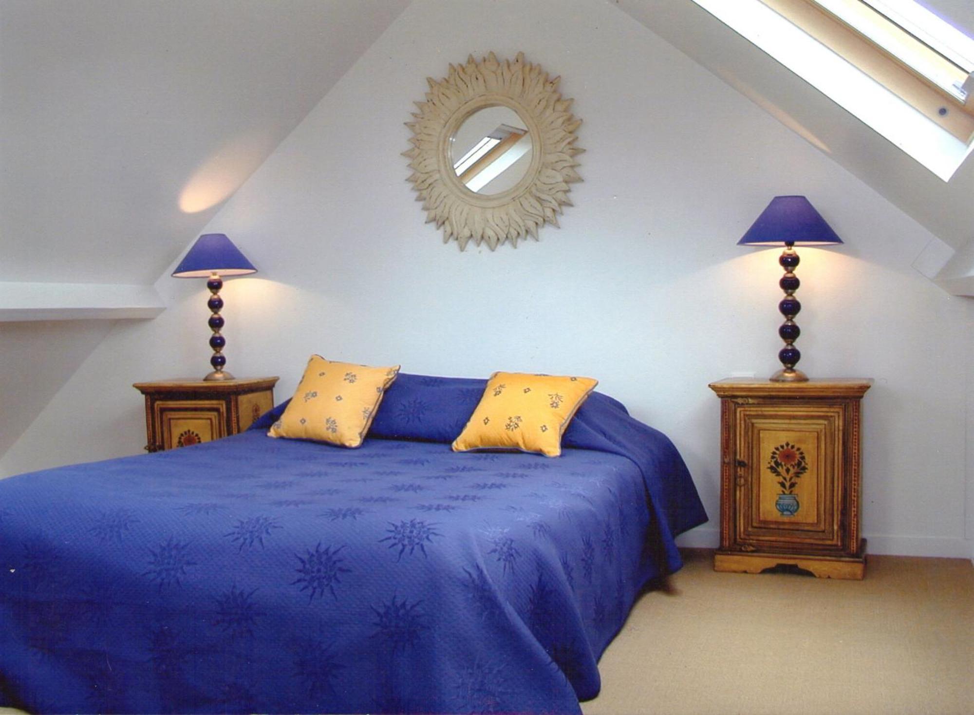 Residence Hoteliere La Marine Combleux Экстерьер фото